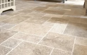 Pose carrelage pierre naturelle à Montpellier